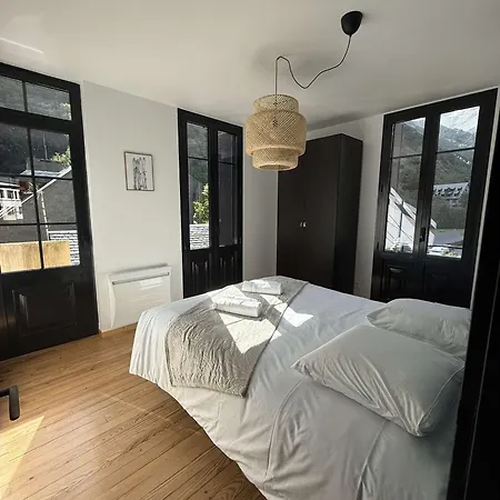 アパート Les Cascades 1 カヴァルニ